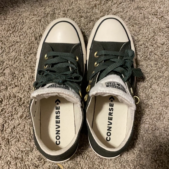 Converse NWOT - Picture 5 of 8
